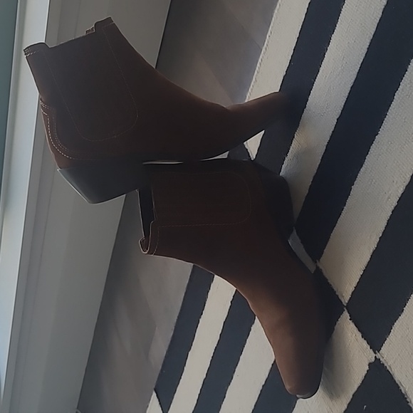 Zara Suede Brown Booties - Picture 6 of 6